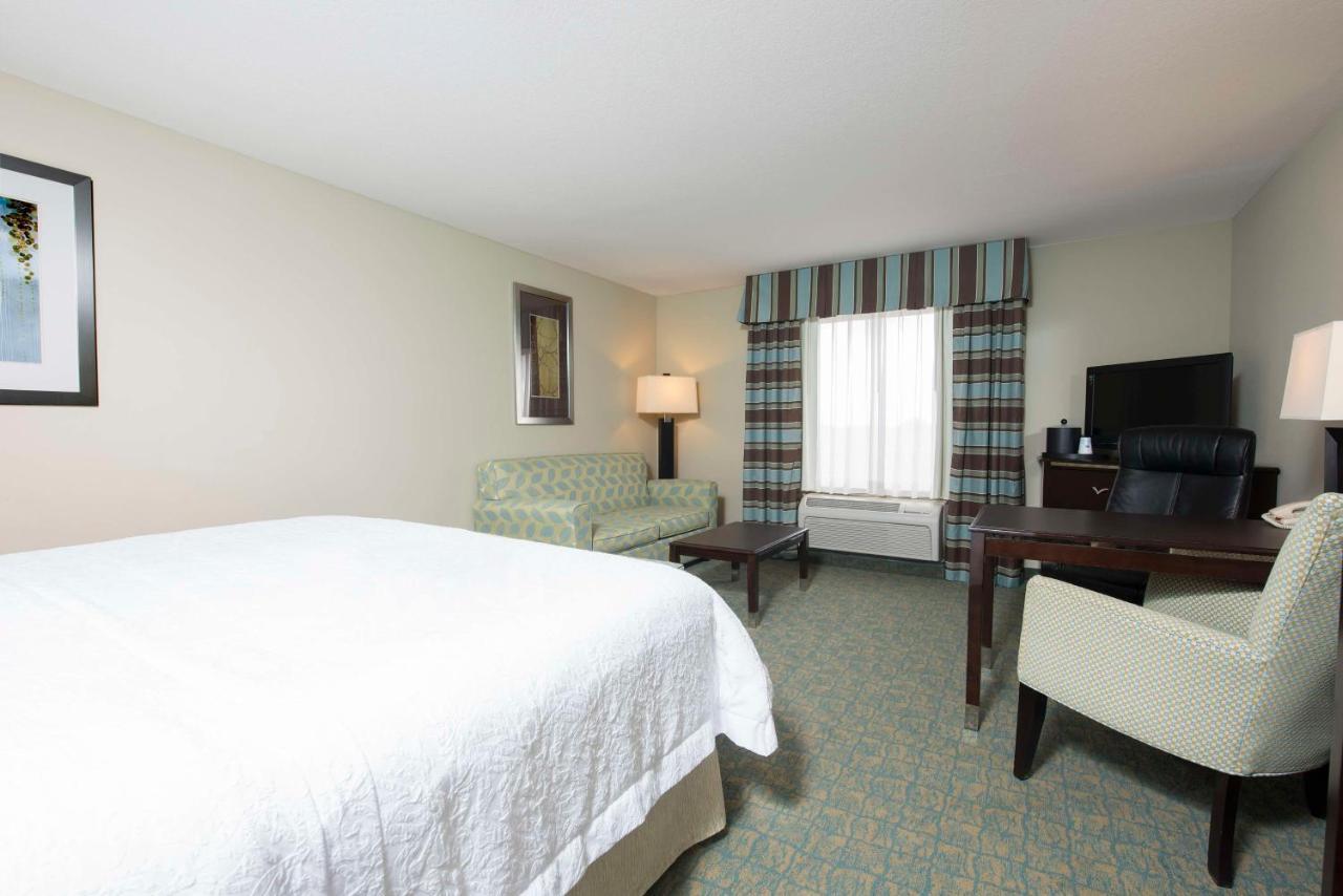 Hampton Inn & Suites Крофордсвилл Экстерьер фото