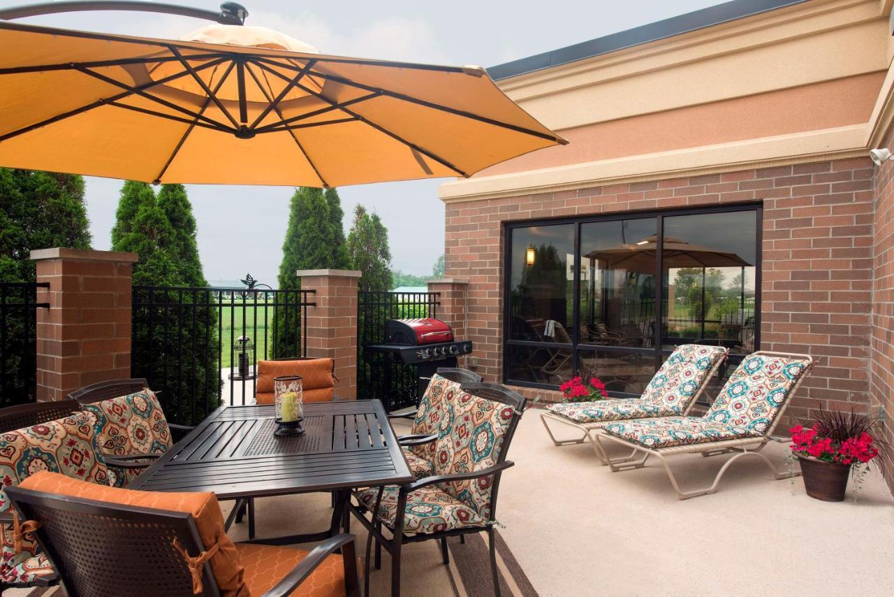 Hampton Inn & Suites Крофордсвилл Экстерьер фото