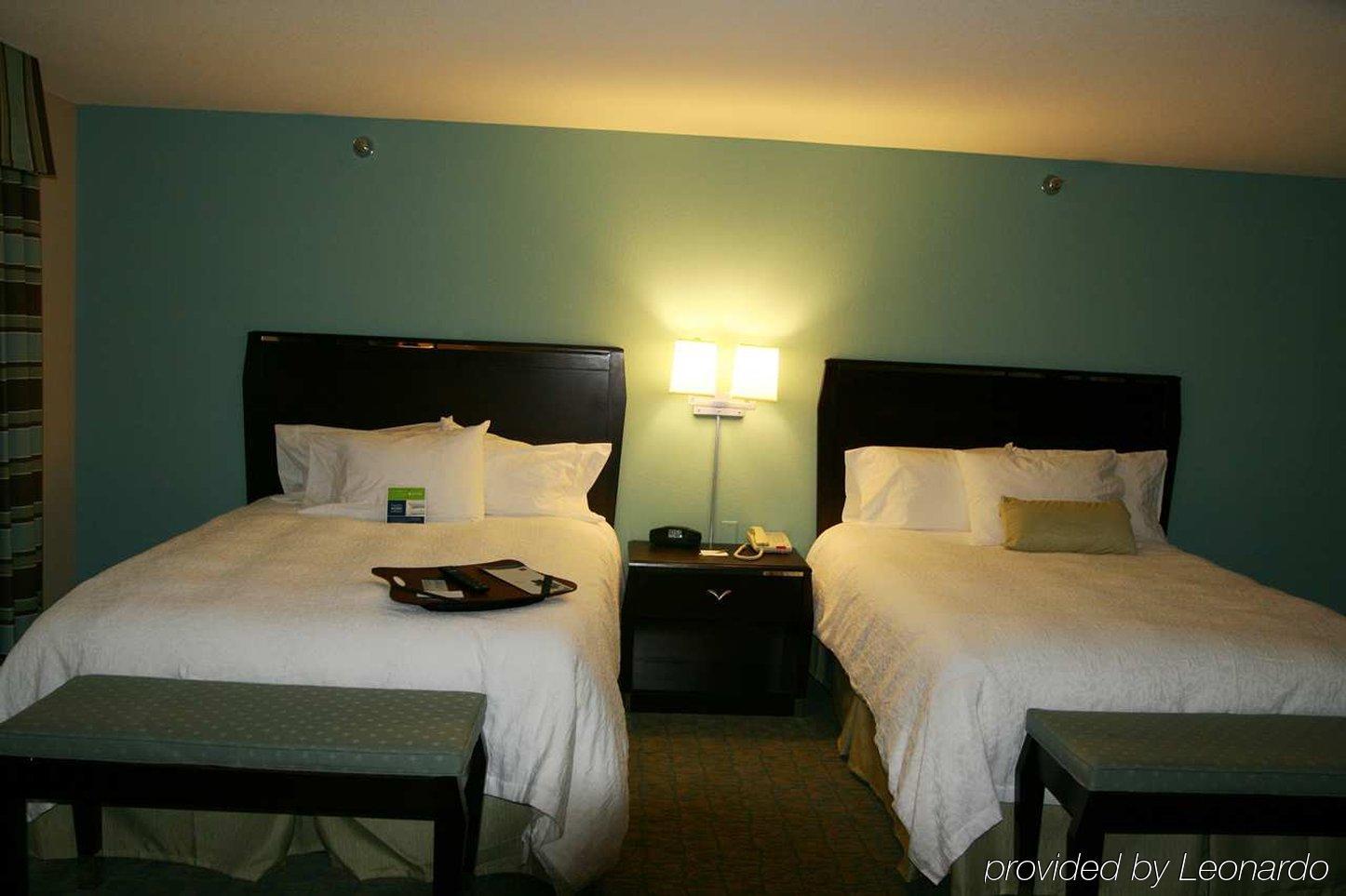 Hampton Inn & Suites Крофордсвилл Номер фото