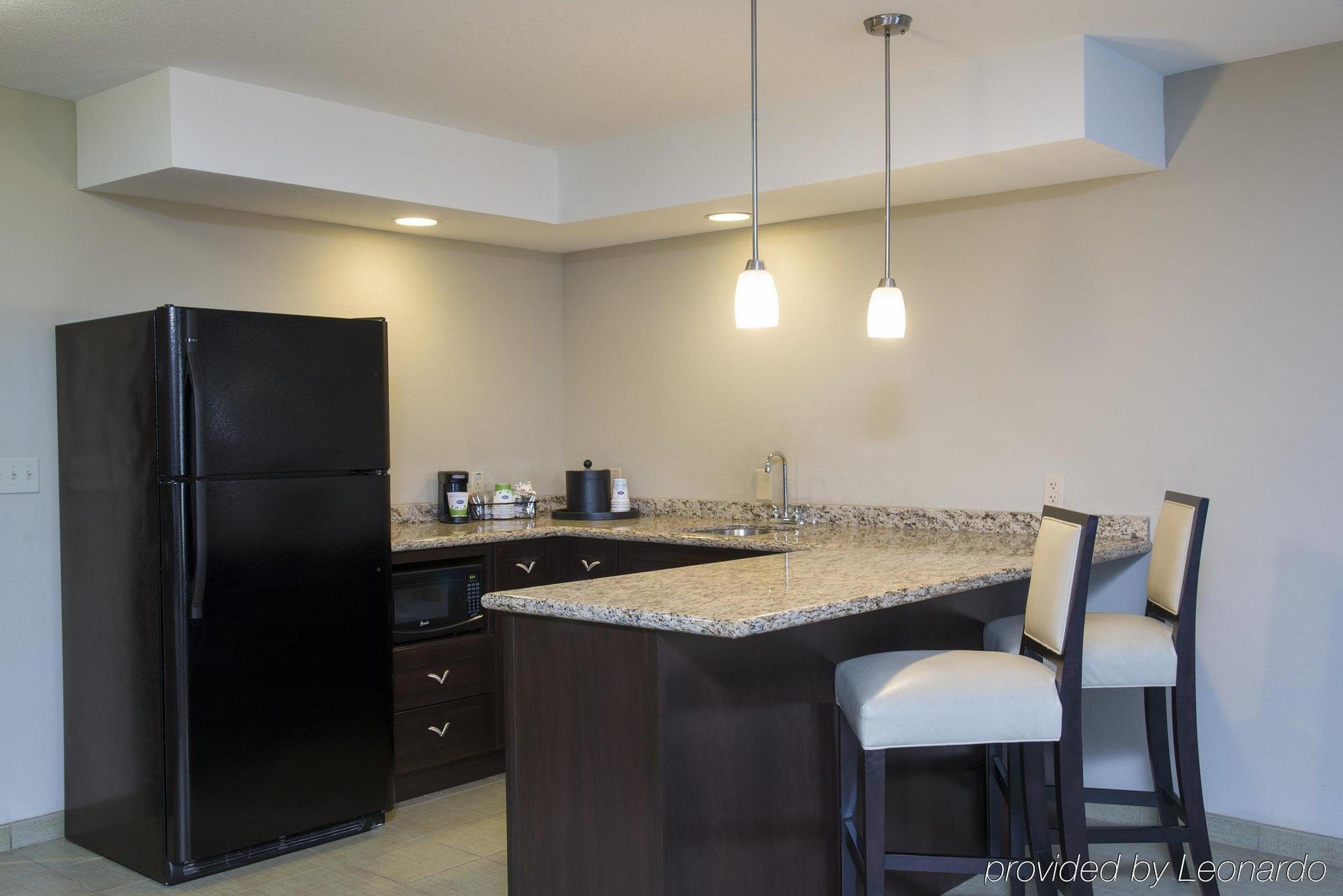 Hampton Inn & Suites Крофордсвилл Экстерьер фото