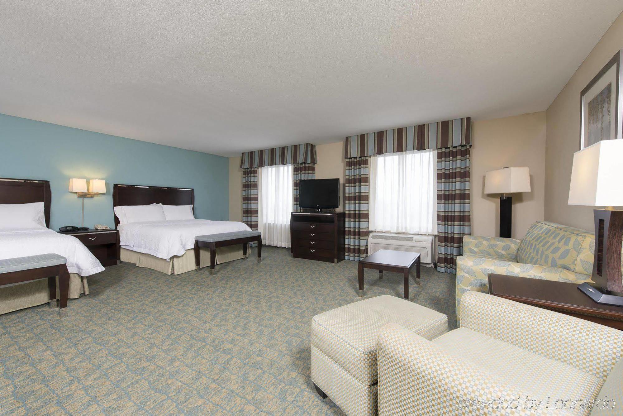 Hampton Inn & Suites Крофордсвилл Экстерьер фото